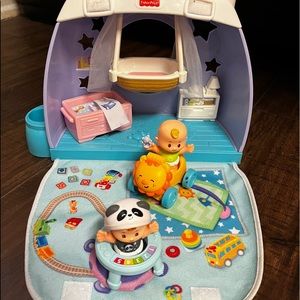 Baby Bundle Little People